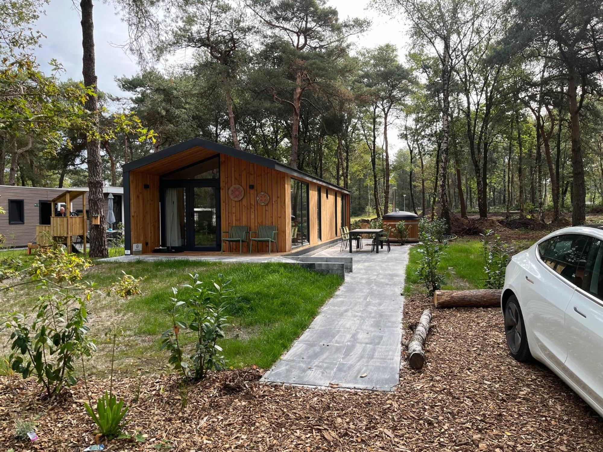 Hella Villa Haarle Exterior photo